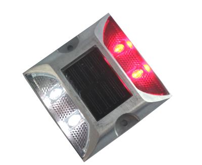 Plot Routier LED Solaire Clignotant Blanc et Rouge 6 leds