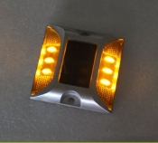 Plot Routier LED Solaire Fixe Orange 6 Leds